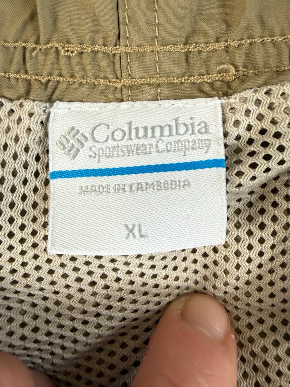 Columbia Sportswear Company Men’s XL Khaki Nylon Outdoor Shorts Mesh Lined - Picture 7 of 7